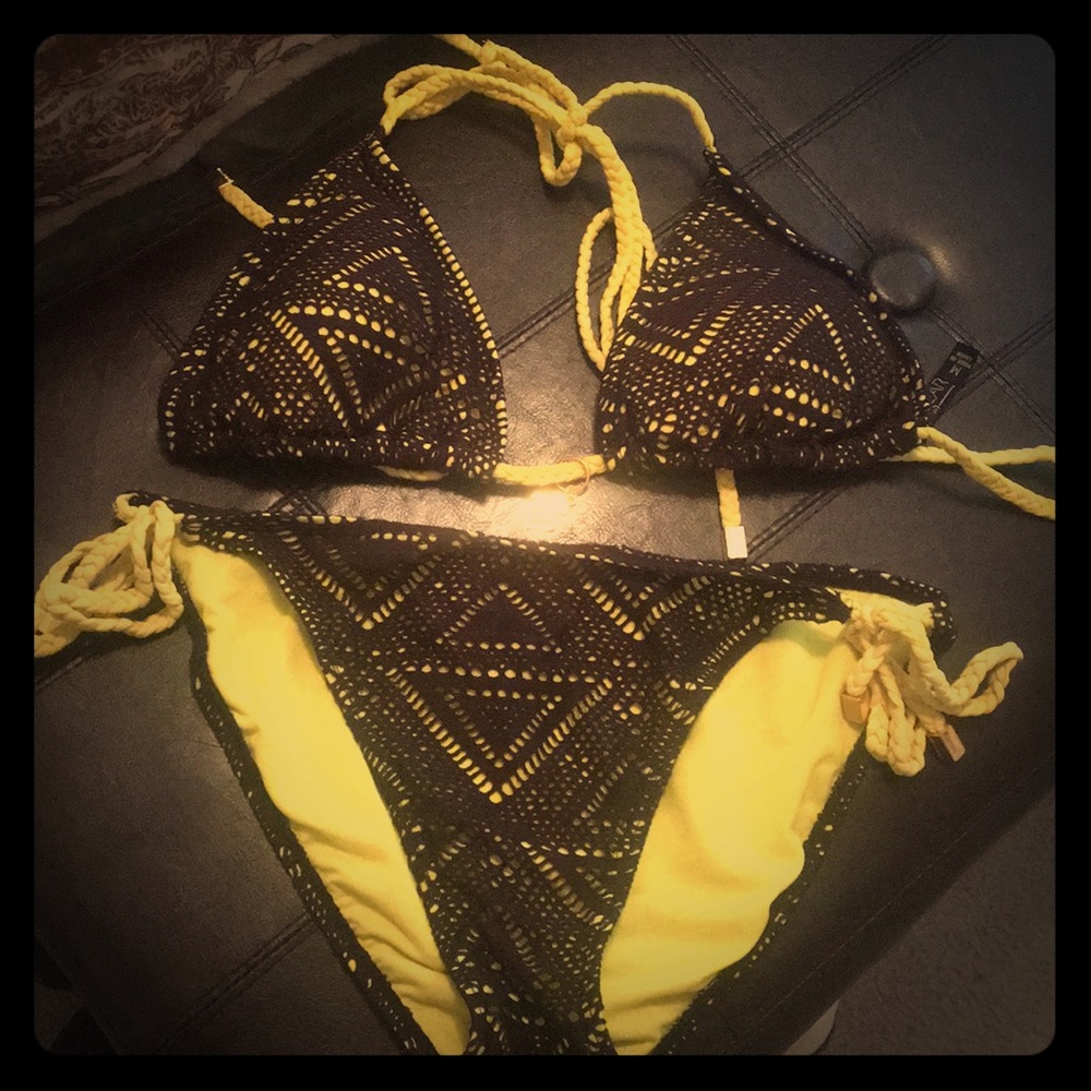Swim suit